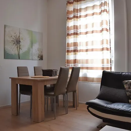 Heerstrasse Apartments
