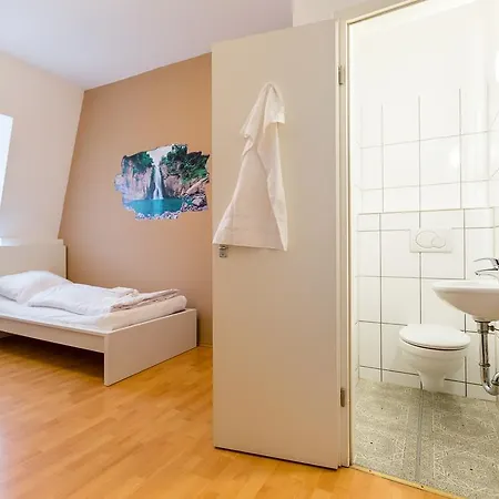 Heerstrasse Apartments *