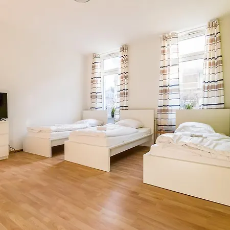 Heerstrasse Apartments Dusseldorf